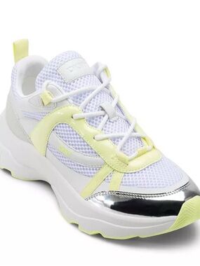 DKNY June Sneakers
Size 8